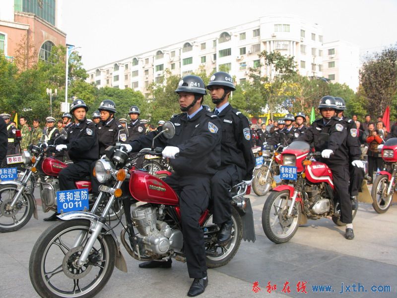 Ƭ04.jpg