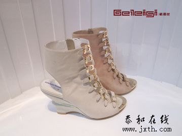 5120302.jpg
