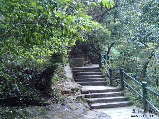 20110426247.jpg