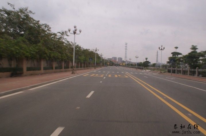 004.jpg
