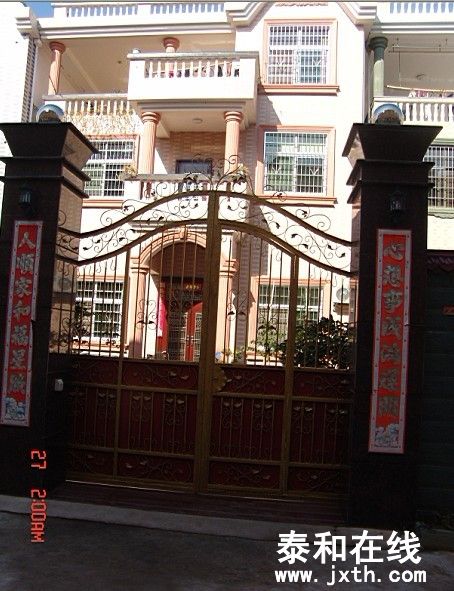 02.jpg