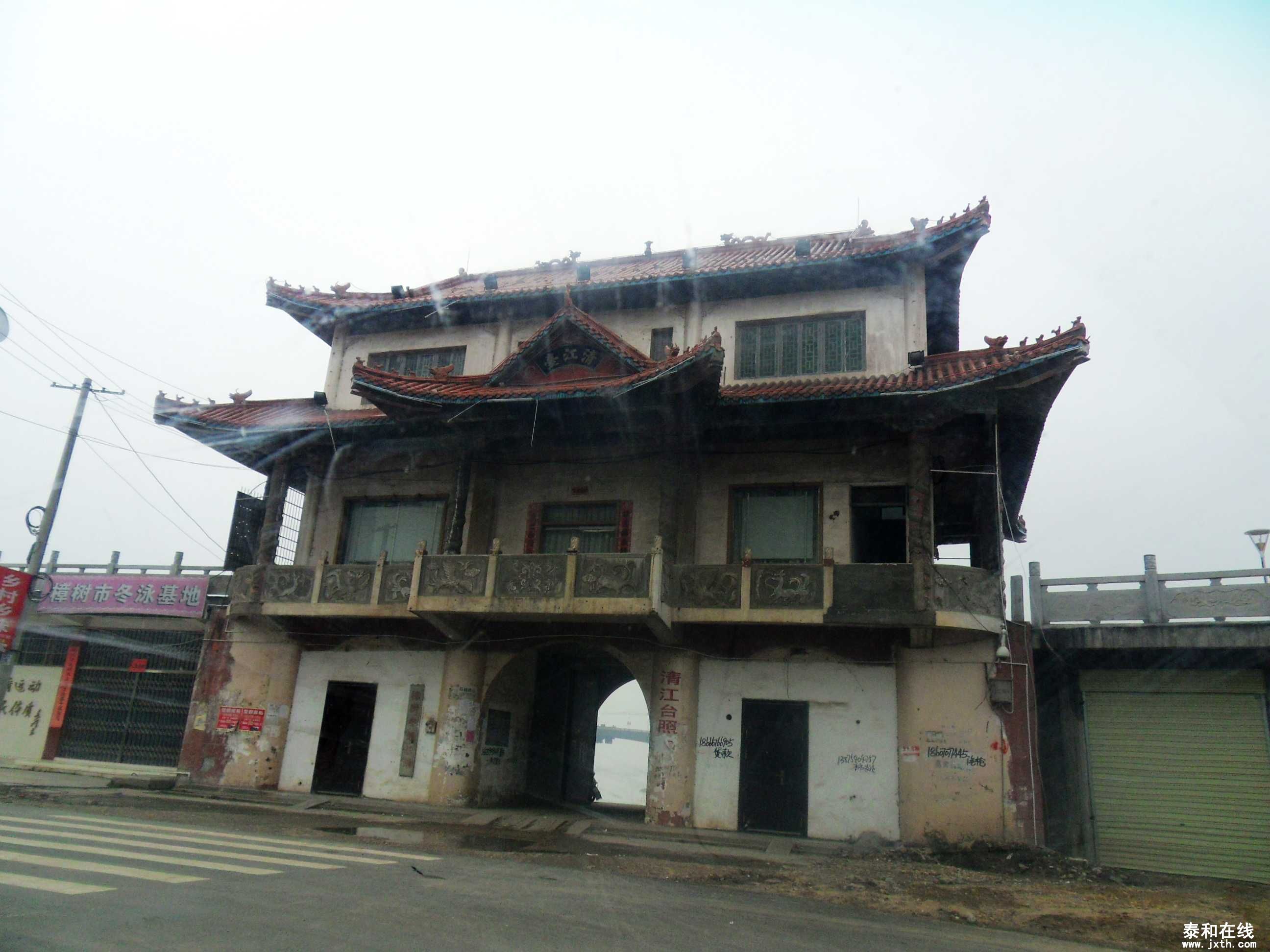 e18彭̨.jpg