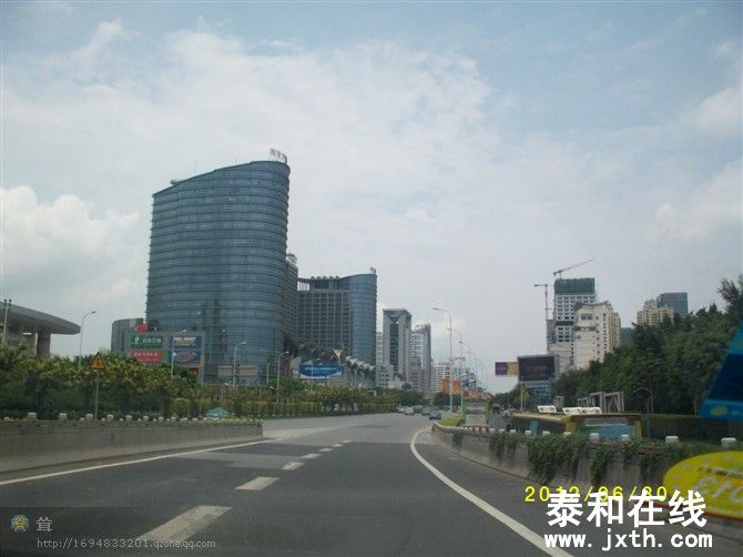 520635.jpg