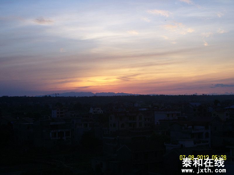 SNV10078_2.jpg
