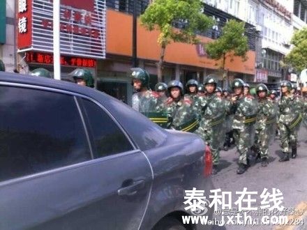 侯.jpg