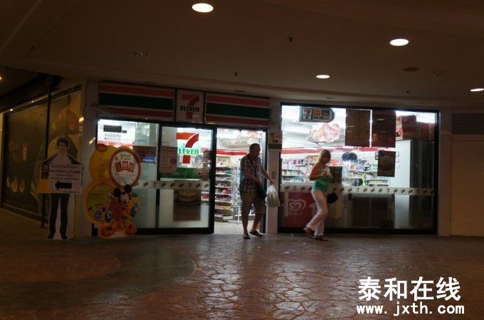 711.jpg