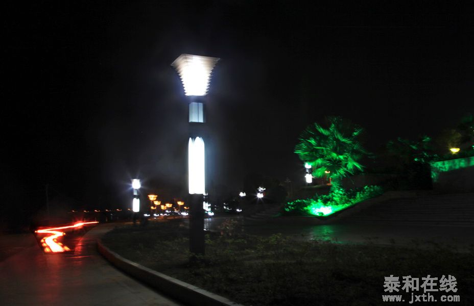 Ƭ 036.jpg