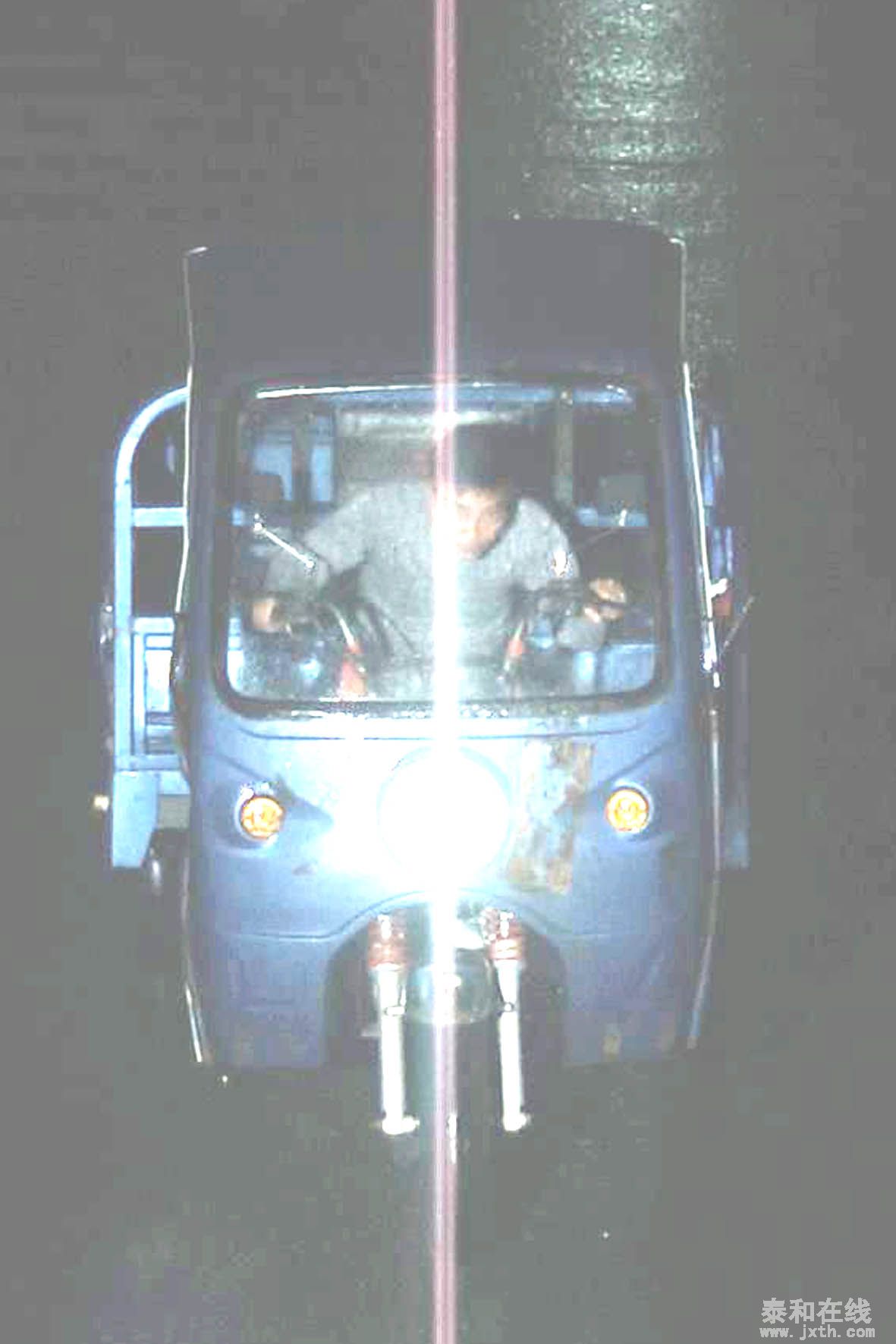 205156b6bfnxrbuxuutpqh.jpg