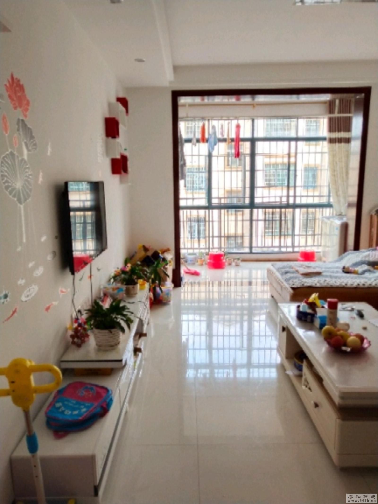 House_6e255a1f-94ee-4d9a-a2c6-a1f57d2554a2_big.jpg