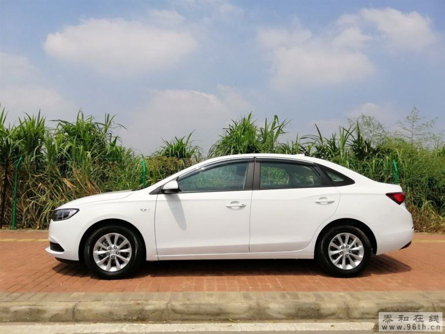 900x675_0_q87_autohomecar__ChsEoFuhzh6AeJgbAAHt0GDT7Fs741.jpg