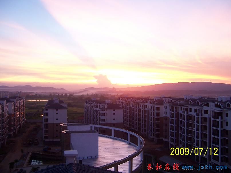 8072521A.jpg