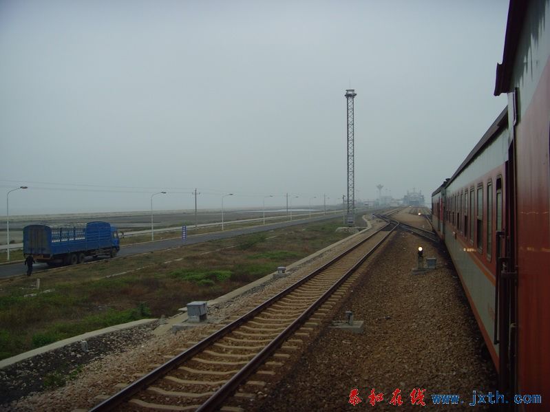 03.jpg