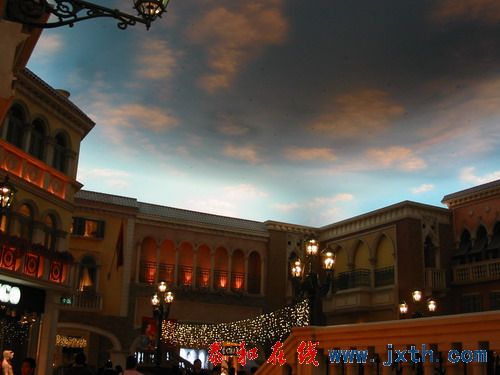Ƭ 13708.JPG