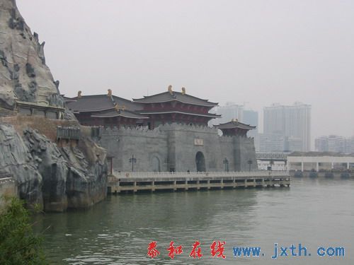 Ƭ 13723.JPG