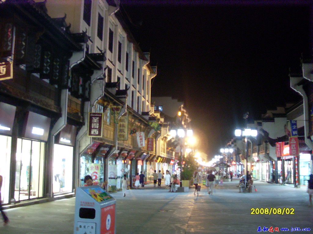 SL370476.JPG
