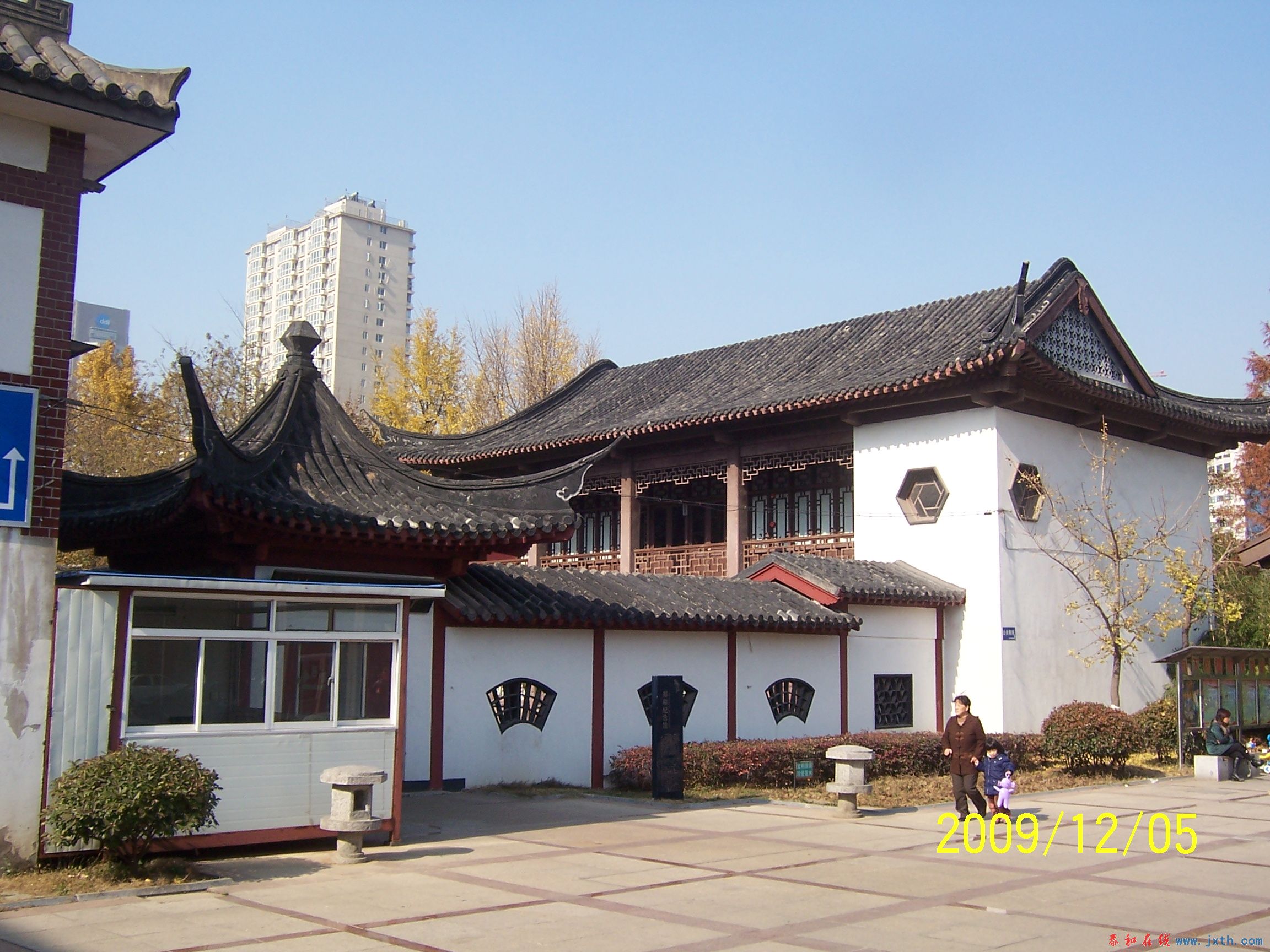 100_7608.jpg