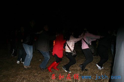 img025.jpg