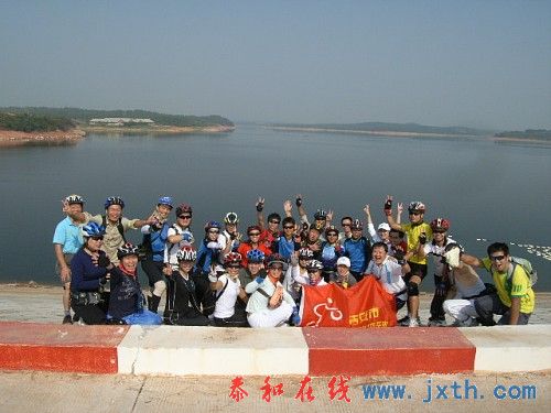 img053.jpg