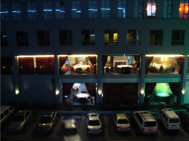 102.jpg