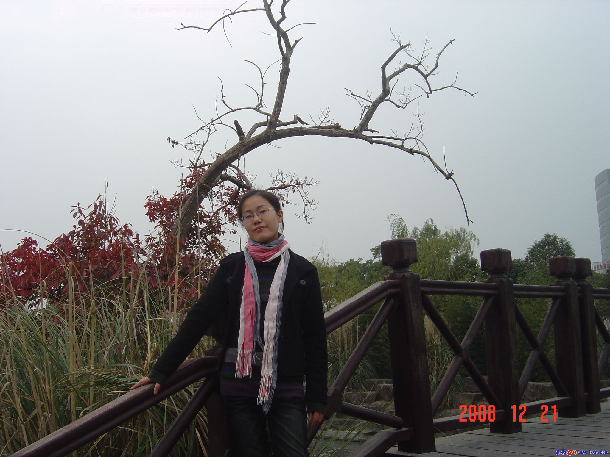 05.jpg